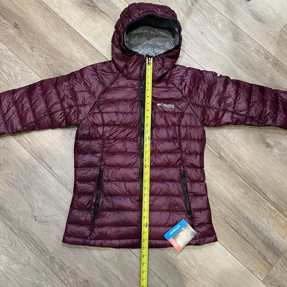 COLUMBIA Women's Arctic Crest Down Hooded Jacket Size M In Moonvista - Picture 7 of 13